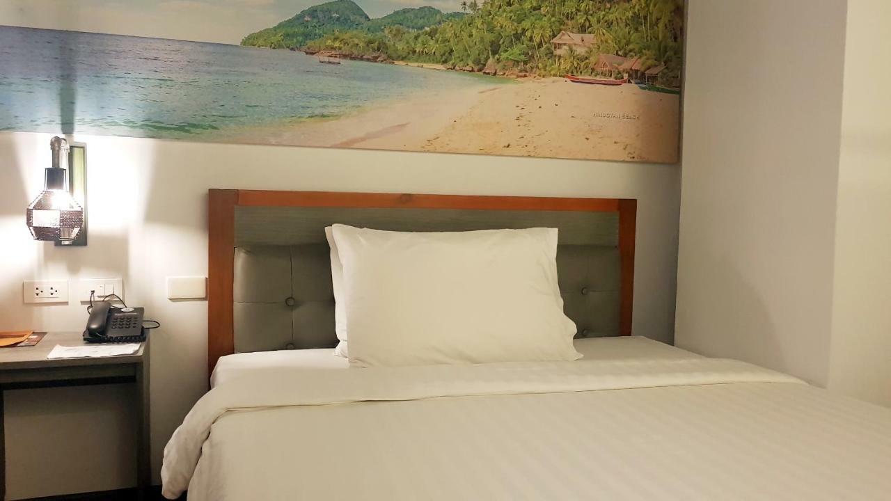 Gq Plaza Hotel Kalibo Ngoại thất bức ảnh